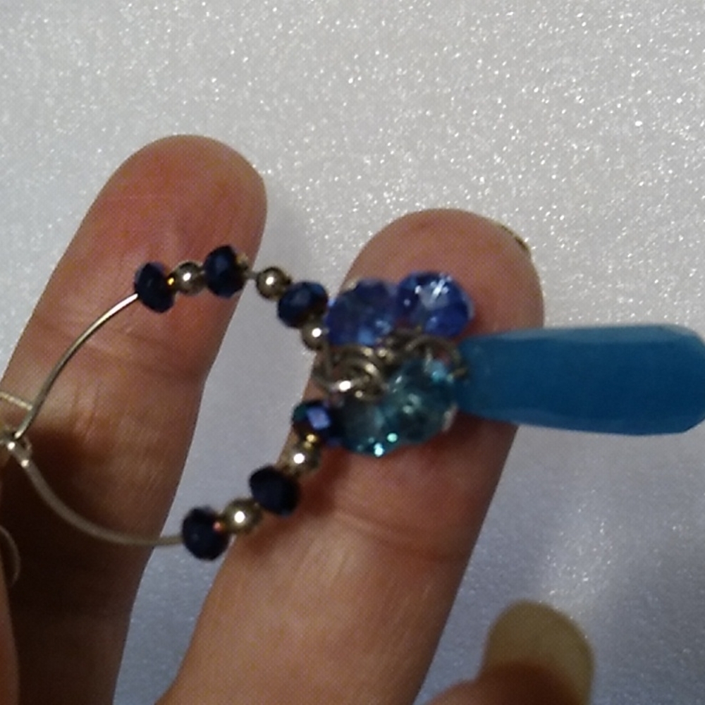 Nwt Blue Crystal Earrings - Picture 4 of 5